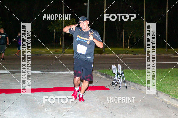 Buy your photos of the eventHalloween Run on Fotop