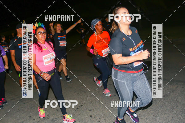 Buy your photos of the eventHalloween Run on Fotop