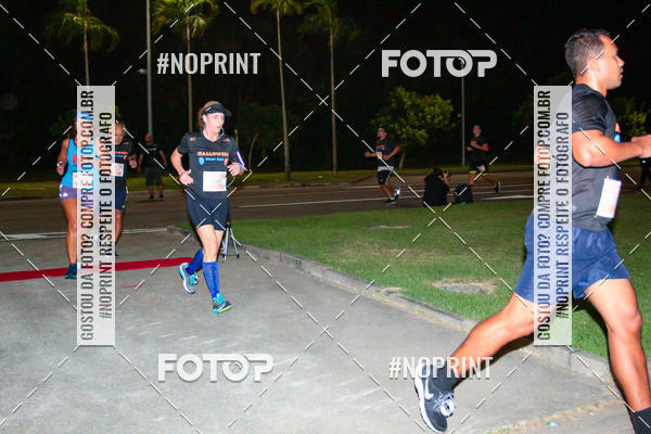 Buy your photos of the eventHalloween Run on Fotop