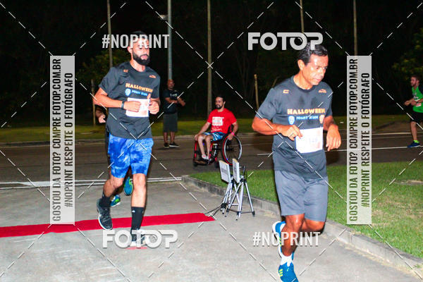 Buy your photos of the eventHalloween Run on Fotop