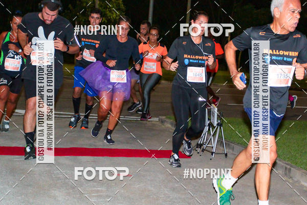 Buy your photos of the eventHalloween Run on Fotop