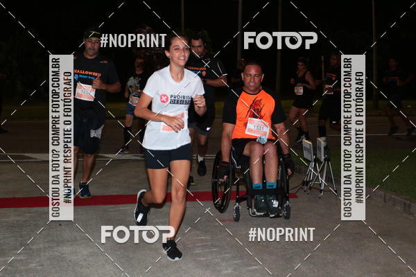 Buy your photos of the eventHalloween Run on Fotop