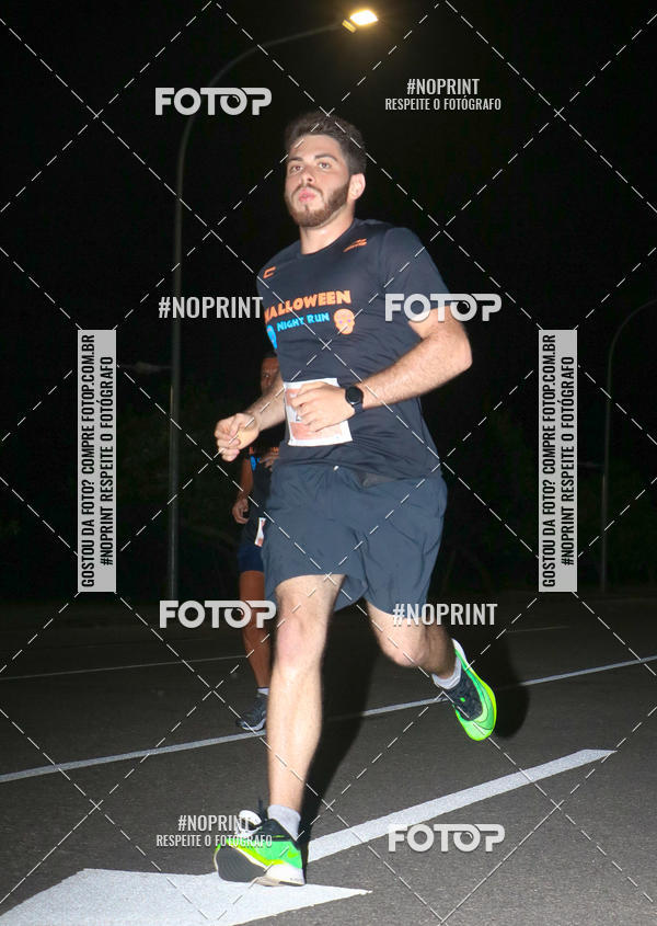 Buy your photos of the eventHalloween Run on Fotop