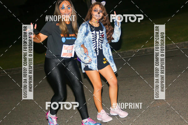 Buy your photos of the eventHalloween Run on Fotop
