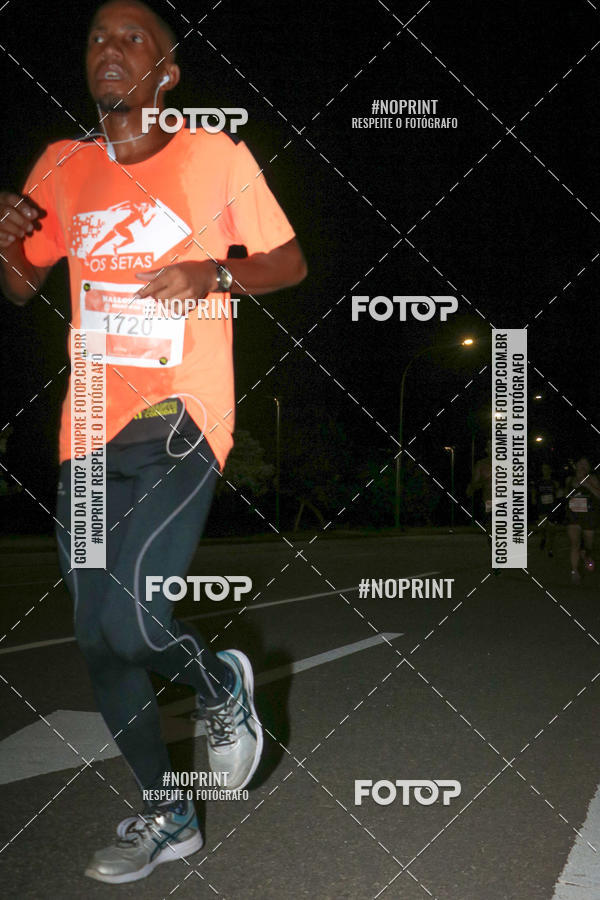 Buy your photos of the eventHalloween Run on Fotop
