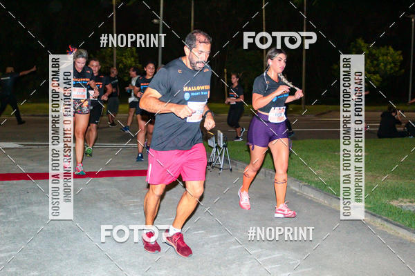 Buy your photos of the eventHalloween Run on Fotop