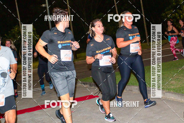Buy your photos of the eventHalloween Run on Fotop