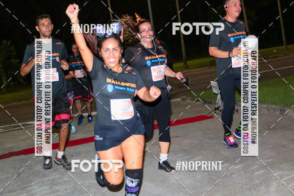 Buy your photos of the eventHalloween Run on Fotop