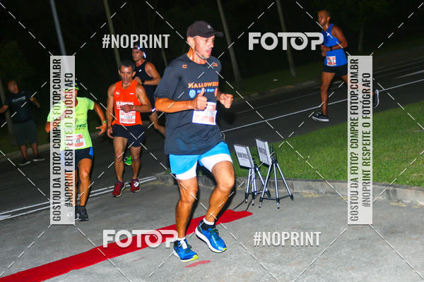Buy your photos of the eventHalloween Run on Fotop