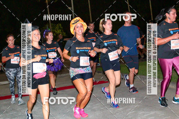 Buy your photos of the eventHalloween Run on Fotop