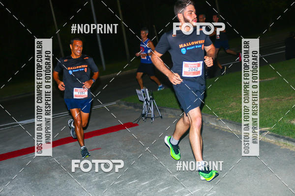 Buy your photos of the eventHalloween Run on Fotop