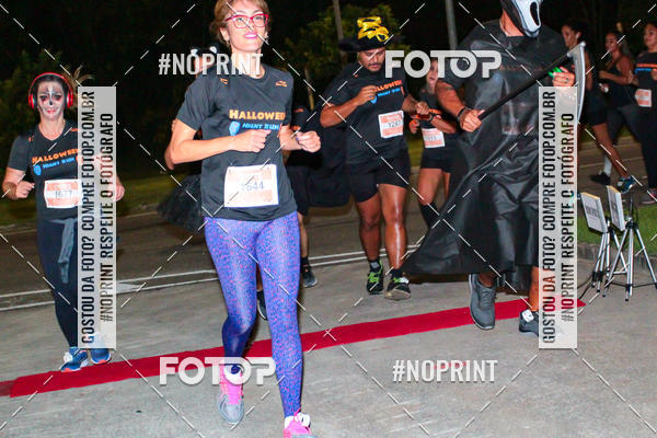 Buy your photos of the eventHalloween Run on Fotop