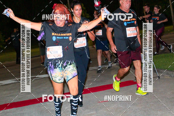 Buy your photos of the eventHalloween Run on Fotop