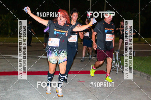 Buy your photos of the eventHalloween Run on Fotop