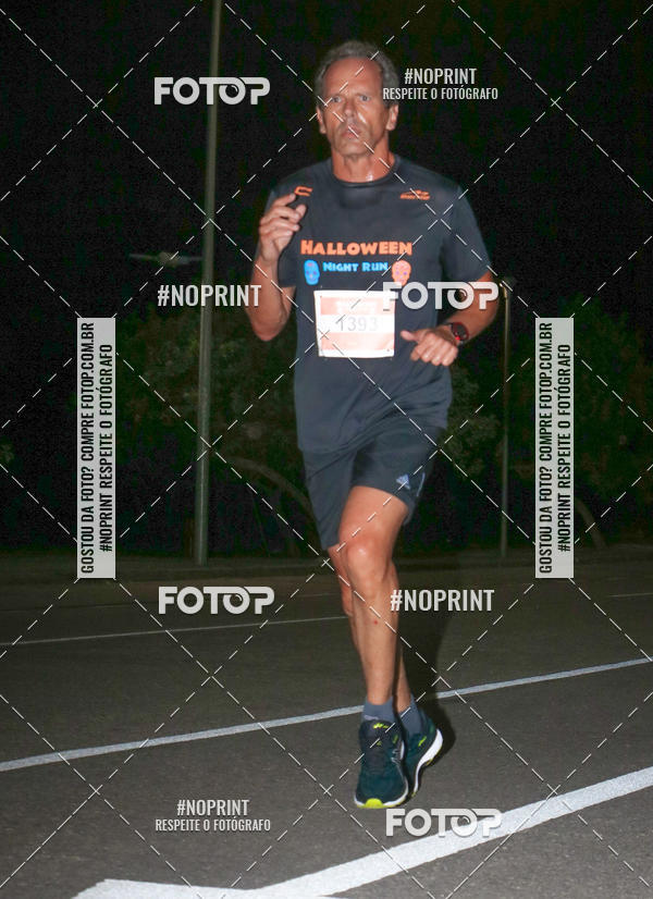 Buy your photos of the eventHalloween Run on Fotop