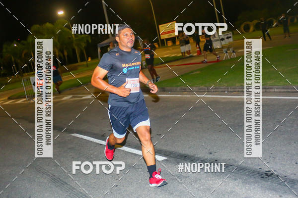 Buy your photos of the eventHalloween Run on Fotop