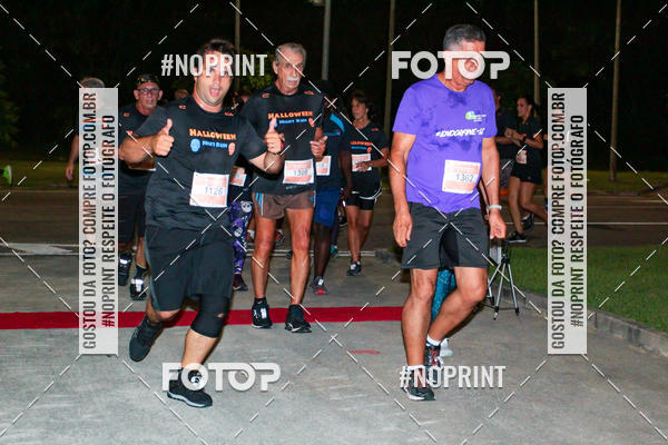 Buy your photos of the eventHalloween Run on Fotop