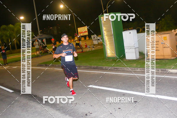 Buy your photos of the eventHalloween Run on Fotop