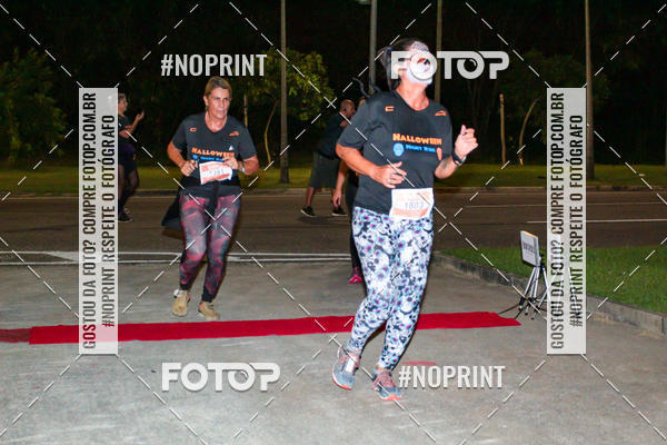 Buy your photos of the eventHalloween Run on Fotop