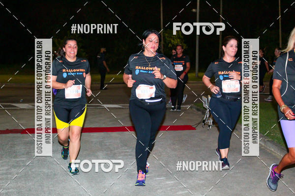 Buy your photos of the eventHalloween Run on Fotop