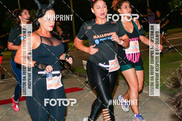 Buy your photos of the eventHalloween Run on Fotop