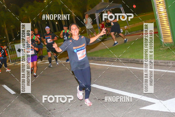 Buy your photos of the eventHalloween Run on Fotop