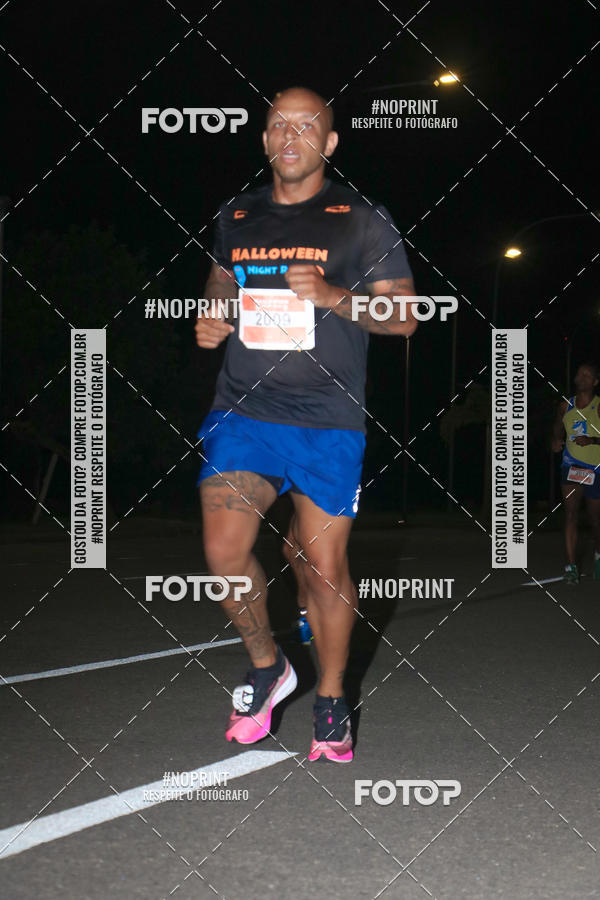 Buy your photos of the eventHalloween Run on Fotop