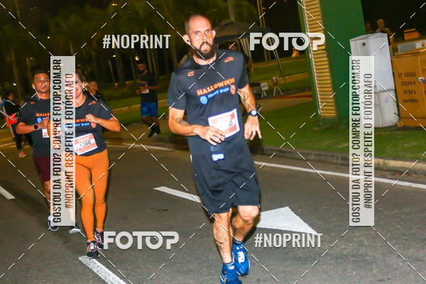 Buy your photos of the eventHalloween Run on Fotop