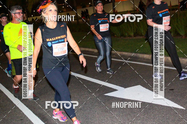 Buy your photos of the eventHalloween Run on Fotop