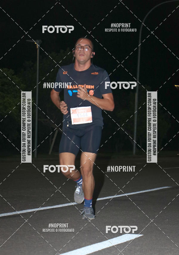 Buy your photos of the eventHalloween Run on Fotop