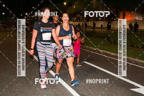 Buy your photos of the eventHalloween Run on Fotop