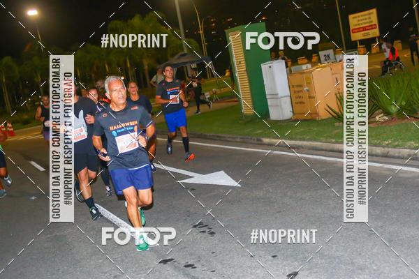 Buy your photos of the eventHalloween Run on Fotop