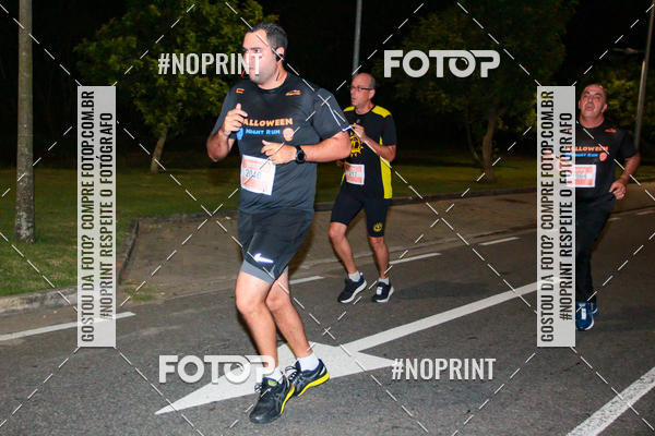 Buy your photos of the eventHalloween Run on Fotop