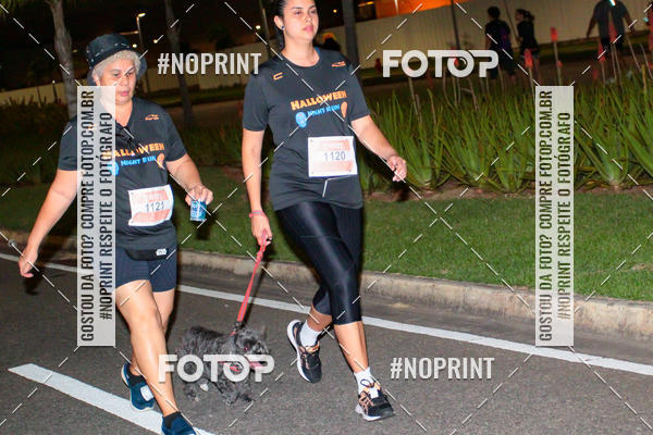 Buy your photos of the eventHalloween Run on Fotop