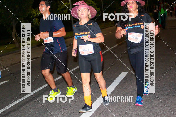 Buy your photos of the eventHalloween Run on Fotop