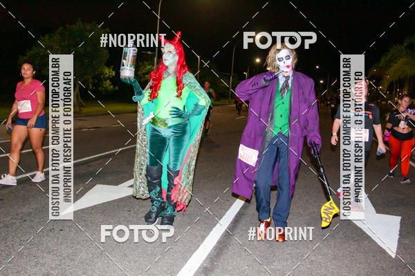 Buy your photos of the eventHalloween Run on Fotop
