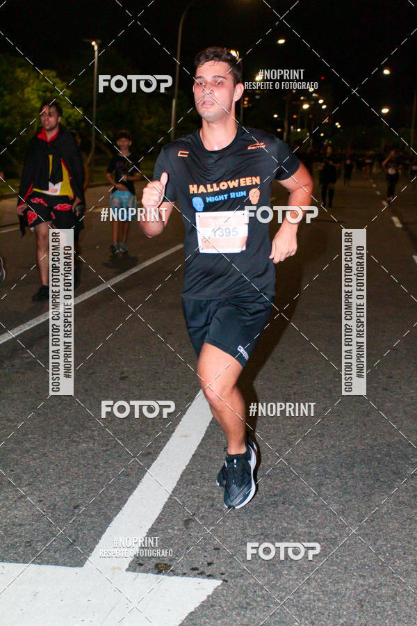 Buy your photos of the eventHalloween Run on Fotop