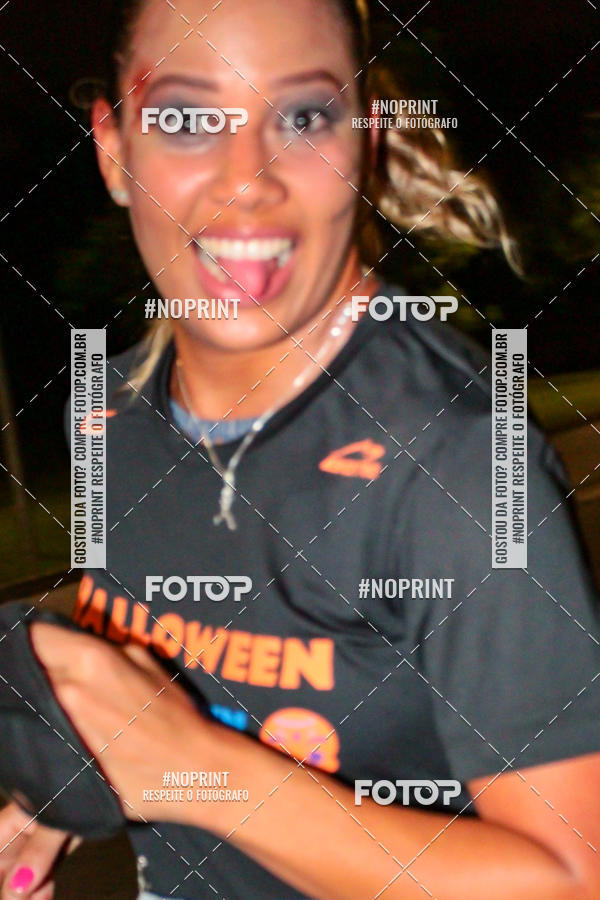 Buy your photos of the eventHalloween Run on Fotop