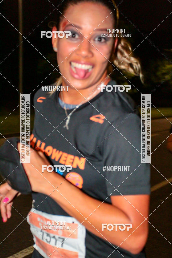 Buy your photos of the eventHalloween Run on Fotop