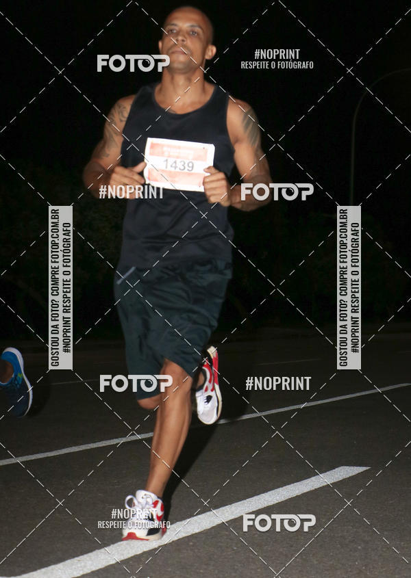 Buy your photos of the eventHalloween Run on Fotop