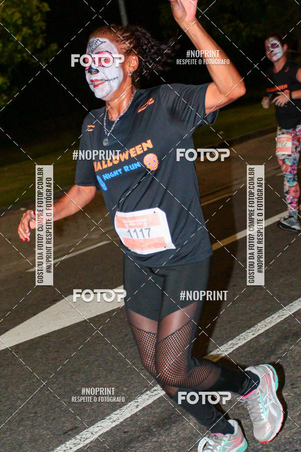 Buy your photos of the eventHalloween Run on Fotop