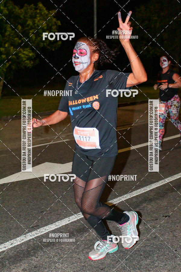 Buy your photos of the eventHalloween Run on Fotop