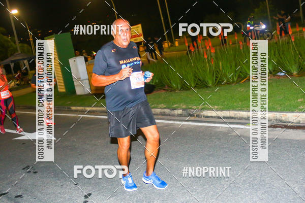 Buy your photos of the eventHalloween Run on Fotop