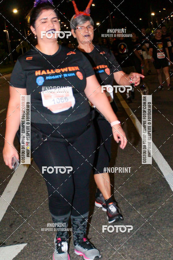 Buy your photos of the eventHalloween Run on Fotop