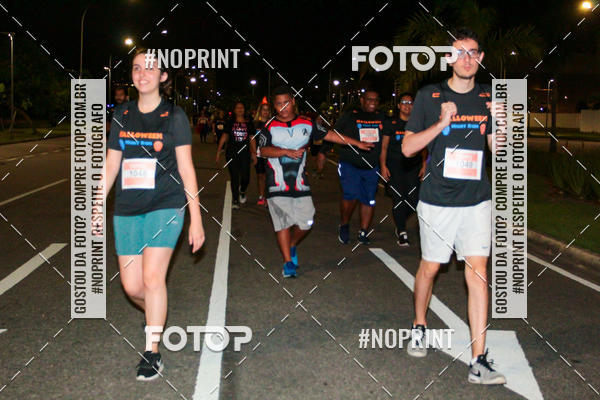 Buy your photos of the eventHalloween Run on Fotop