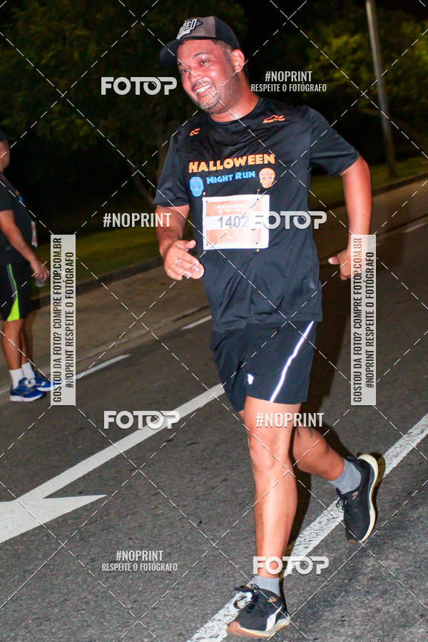Buy your photos of the eventHalloween Run on Fotop