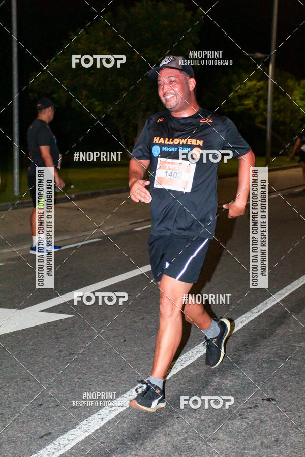 Buy your photos of the eventHalloween Run on Fotop