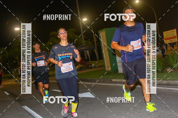 Buy your photos of the eventHalloween Run on Fotop