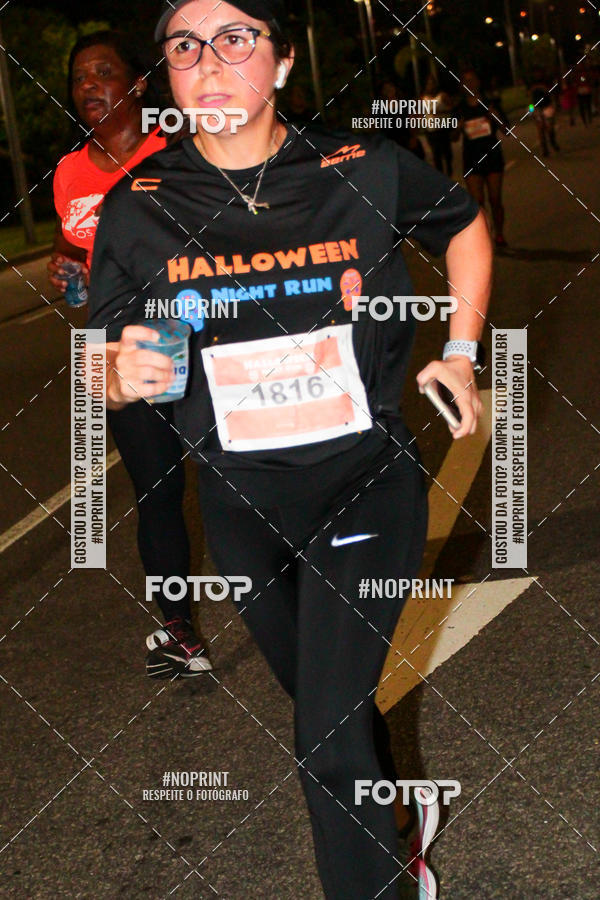 Buy your photos of the eventHalloween Run on Fotop