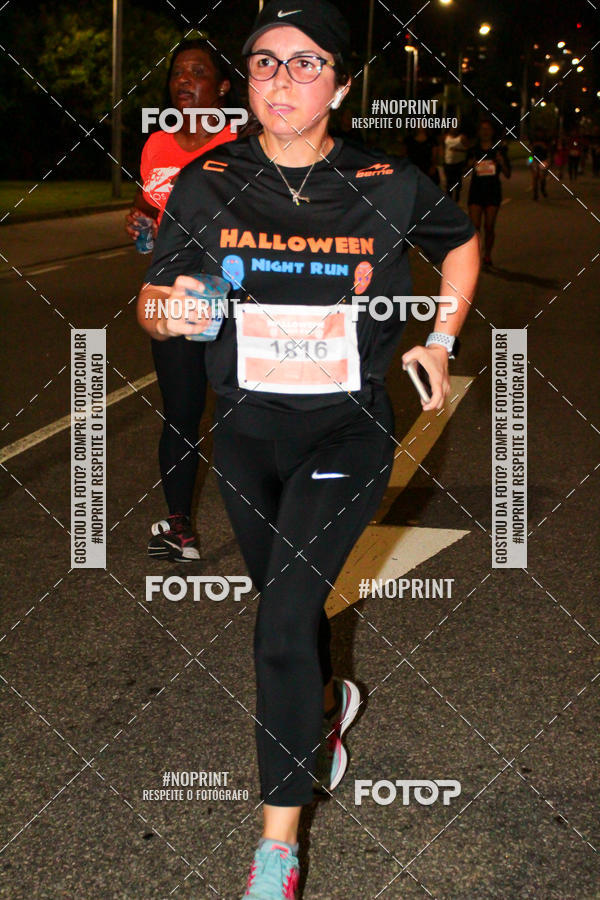 Buy your photos of the eventHalloween Run on Fotop